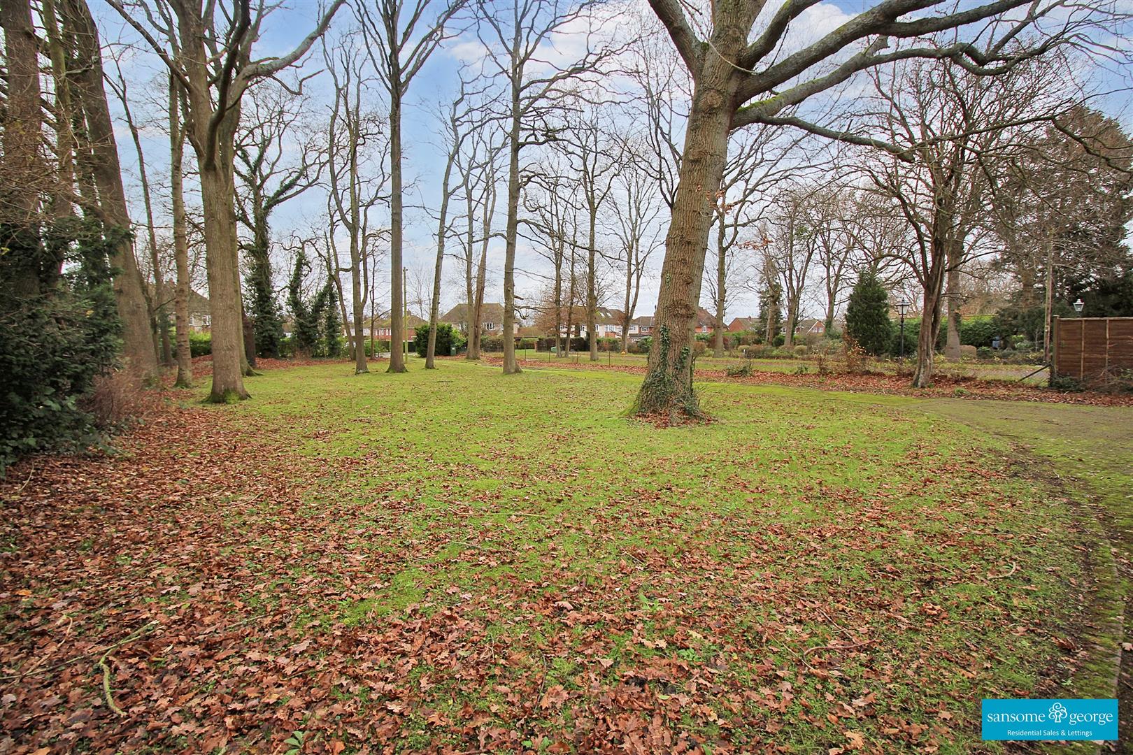 Halls Road, Tilehurst, Reading